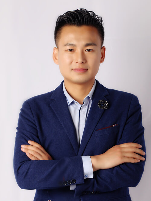 焦盈鑫